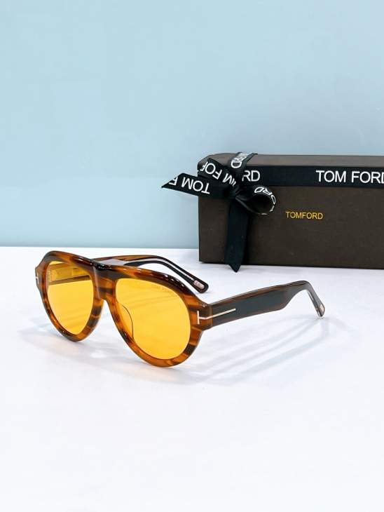 Picture of Tom Ford Sunglasses _SKUfw77096800fw